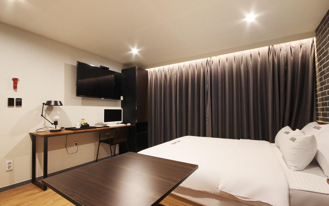 Hotel Chicago Csindzsu Kültér fotó