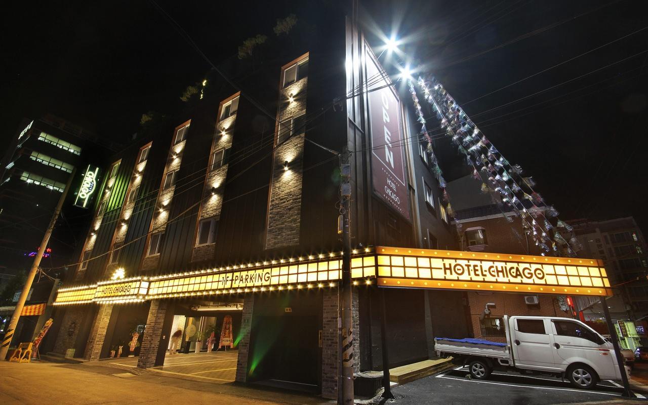 Hotel Chicago Csindzsu Kültér fotó